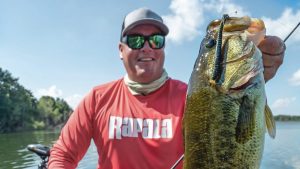 5 Tips for Neko Rigging Worms for Summer Bass