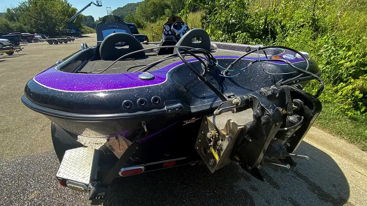 Tournament Angler Loses Motor in Scary Accident - Wired2Fish